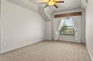 12700 Saratoga Springs Cir, Fort Worth, TX 76244 - Photo 34