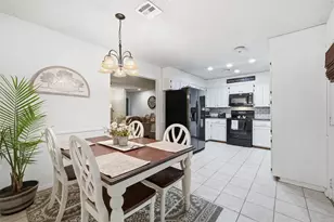 109 E Moonlight Dr, Robinson, TX 76706 - Photo 10