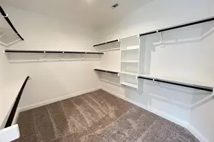 3611 Walnut Rdg Dr, Grand Prairie, TX 75050 - Photo 18