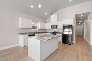 2306 Church St, Greenville, TX 75401 - Photo 8