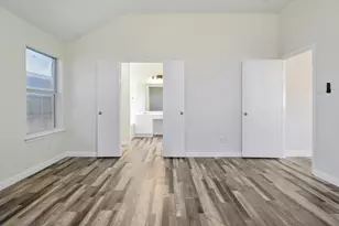 1004 Caliente Dr, Grand Prairie, TX 75051 - Photo 18