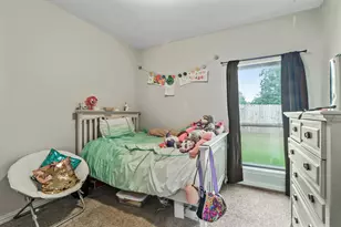 605 Madeline Ct, Azle, TX 76020 - Photo 14