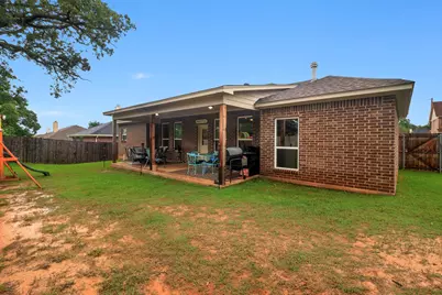 605 Madeline Court, Azle, TX 76020 - Photo 16