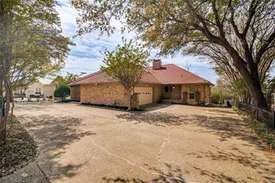 407 Yacht Club Drive, Rockwall, TX 75032 - Photo 2