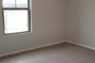 556 Meadow Run Dr, Van Alstyne, TX 75495 - Photo 16