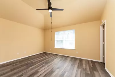 8534 Bearden Street, Dallas, TX 75227 - Photo 14