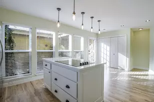 410 Carolyn Dr, Bedford, TX 76021 - Photo 8