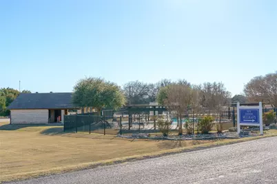 22156 Shady Grove Court, Whitney, TX 76692 - Photo 4