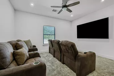 827 Kiowa Drive W, Lake Kiowa, TX 76240 - Photo 30