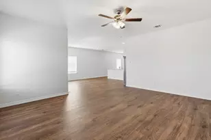 10313 Ambrose Dr, Aubrey, TX 76227 - Photo 36