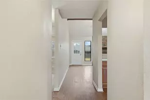 325 Juniper Dr, Arlington, TX 76018 - Photo 10