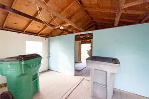 306 W 3rd St, Cisco, TX 76437 - Photo 30