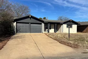 3501 NE 10th St, Mineral Wells, TX 76067 - Photo 1