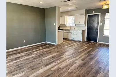 3501 NE 10th Street, Mineral Wells, TX 76067 - Photo 6