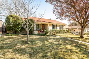 802 Kirkwood Dr, Dallas, TX 75218 - Photo 2