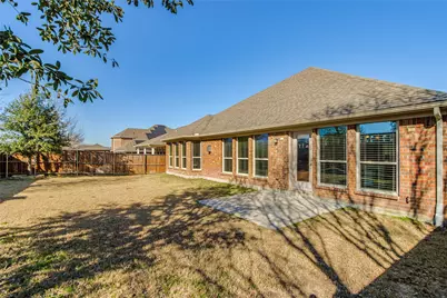 332 Chinchester Drive, Roanoke, TX 76262 - Photo 4