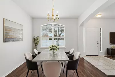 2462 Lost Mesa, Grand Prairie, TX 75052 - Photo 2