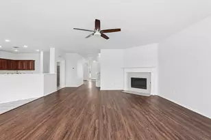 2462 Lost Mesa, Grand Prairie, TX 75052 - Photo 6