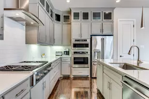 9444 Monteleon, Dallas, TX 75220 - Photo 10