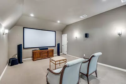 9444 Monteleon, Dallas, TX 75220 - Photo 16