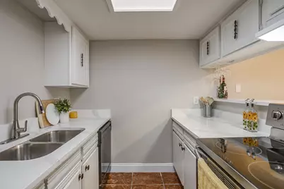 5809 Harvest Hill Road #2055, Dallas, TX 75230 - Photo 12