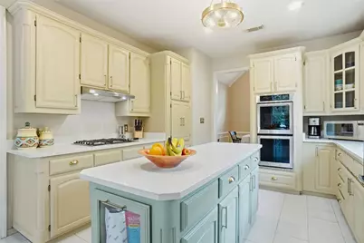 1013 Glen Chester Drive, Flower Mound, TX 75022 - Photo 12