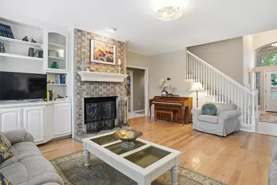 1013 Glen Chester Drive, Flower Mound, TX 75022 - Photo 6