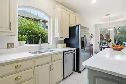 1013 Glen Chester Drive, Flower Mound, TX 75022 - Photo 14