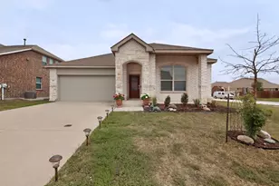 423 Pepperbark Ave, Princeton, TX 75407 - Photo 2