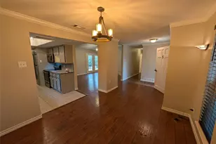 1609 Crockett St, Garland, TX 75042 - Photo 4