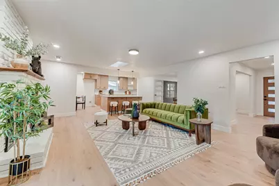 9726 Dartridge Drive, Dallas, TX 75238 - Photo 14