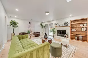 9726 Dartridge Dr, Dallas, TX 75238 - Photo 12