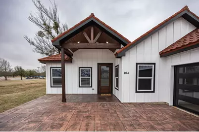 104 Mansfield Road, Cleburne, TX 76031 - Photo 4