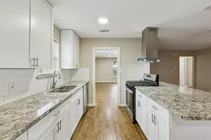 3902 Douglas Dr, Garland, TX 75041 - Photo 8