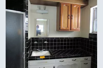 2131 Hermanson Drive, Waco, TX 76710 - Photo 6