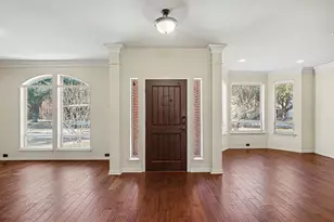 6707 Canyon Crest Dr, Fort Worth, TX 76132 - Photo 2