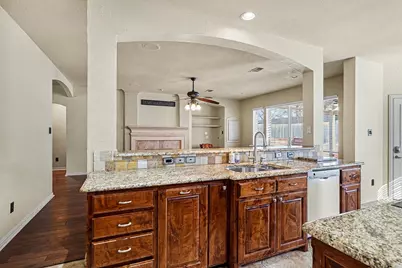 6707 Canyon Crest Drive, Fort Worth, TX 76132 - Photo 10