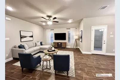 537 Hillcrest Circle, Justin, TX 76247 - Photo 4