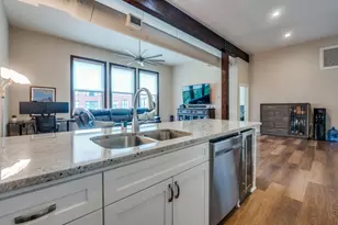 2502 Live Oak St, Dallas, TX 75204 - Photo 10