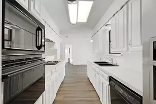 2107 Wilson Dr, Arlington, TX 76011 - Photo 6