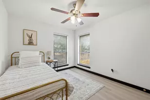 1214 W Hudgins, Grapevine, TX 76051 - Photo 4