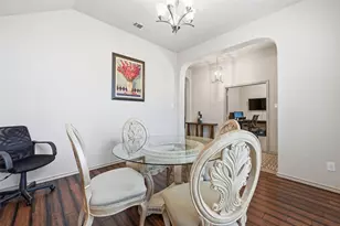 636 Martin Dr, DeSoto, TX 75115 - Photo 8