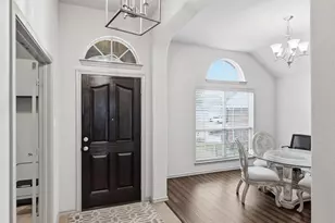 636 Martin Dr, DeSoto, TX 75115 - Photo 4