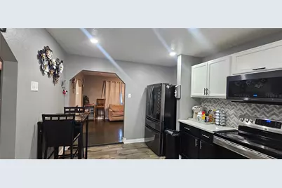 4332 Quails Lane, Fort Worth, TX 76119 - Photo 6