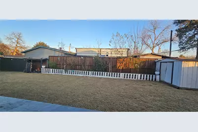 4332 Quails Lane, Fort Worth, TX 76119 - Photo 24