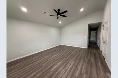 303 Ussery Street, Bowie, TX 76230 - Photo 10