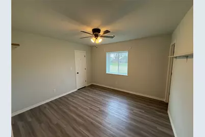 303 Ussery Street, Bowie, TX 76230 - Photo 24