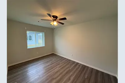 303 Ussery Street, Bowie, TX 76230 - Photo 22