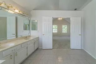 4424 Newberry St, Grand Prairie, TX 75052 - Photo 16