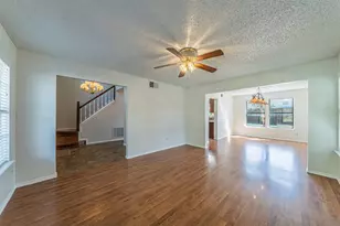 4424 Newberry St, Grand Prairie, TX 75052 - Photo 4